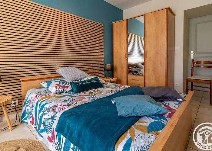 De Charme 4 Pers Avec Privatif, Terrasse, Et Equipements Complets Au Coeur D'un Village Viticole - Fr-1-622-20 * La Viardiere